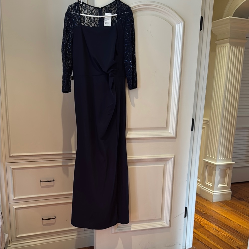 Elegant Navy Blue Lace Evening Gown sz. 16 by SLNY